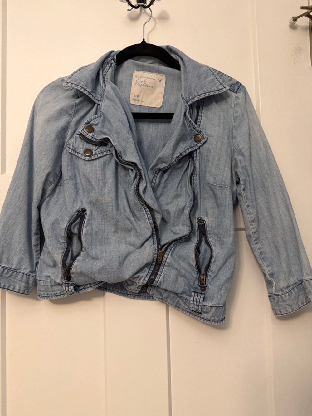 American Eagle  Blue Denim Jacket crop - Soft Wash
